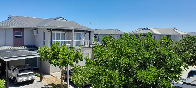 3 Bedroom Property for Sale in Buhrein Western Cape